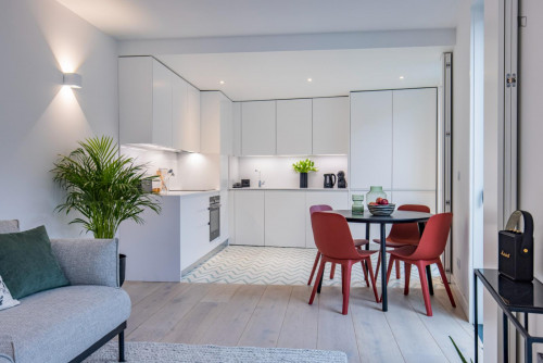 Very stylish 1-Bedroom apartment with patio in Campo de Ourique - Gallery - 9