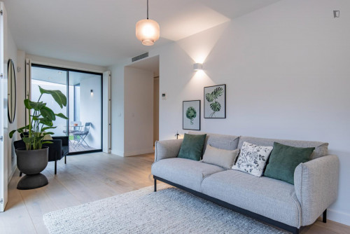 Very stylish 1-Bedroom apartment with patio in Campo de Ourique - Gallery - 39