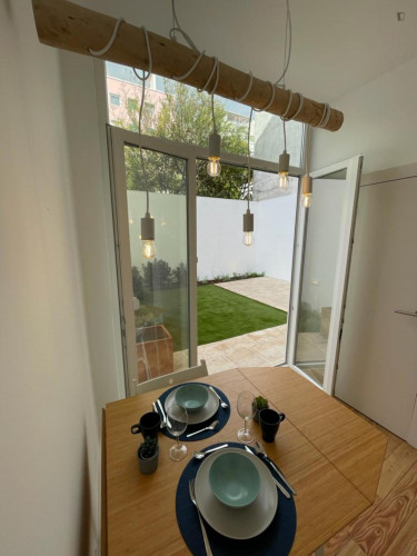 Charming 1-bedroom apartment with outdoor area in Ajuda - Gallery - 13