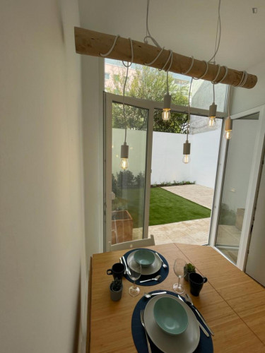 Charming 1-bedroom apartment with outdoor area in Ajuda - Gallery - 15