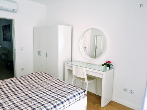 Bright 2-bedroom duplex with a terrace near Miradouro da Senhora do Monte - Gallery - 32