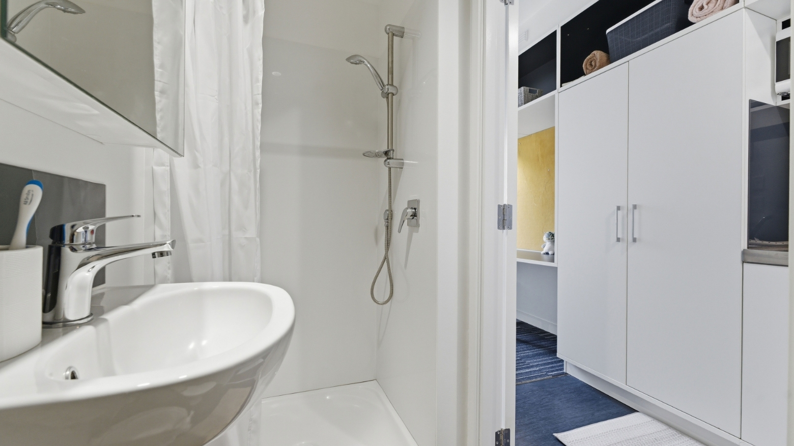  Standard Studio  -  Unilodge Auckland City  - Gallery -  20