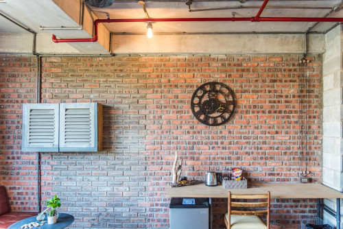 Eco Friendly House w/ Workspaces + Elevator + Gym