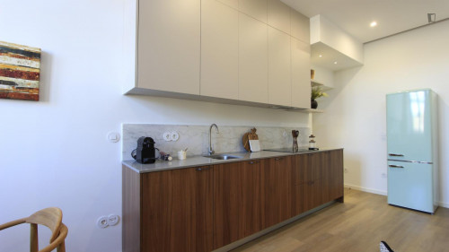 Spacious 1-Bedroom apartment near GuimarãeShopping Centre - Gallery - 11