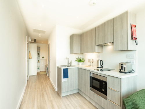 Redvers Tower - Gallery - 29