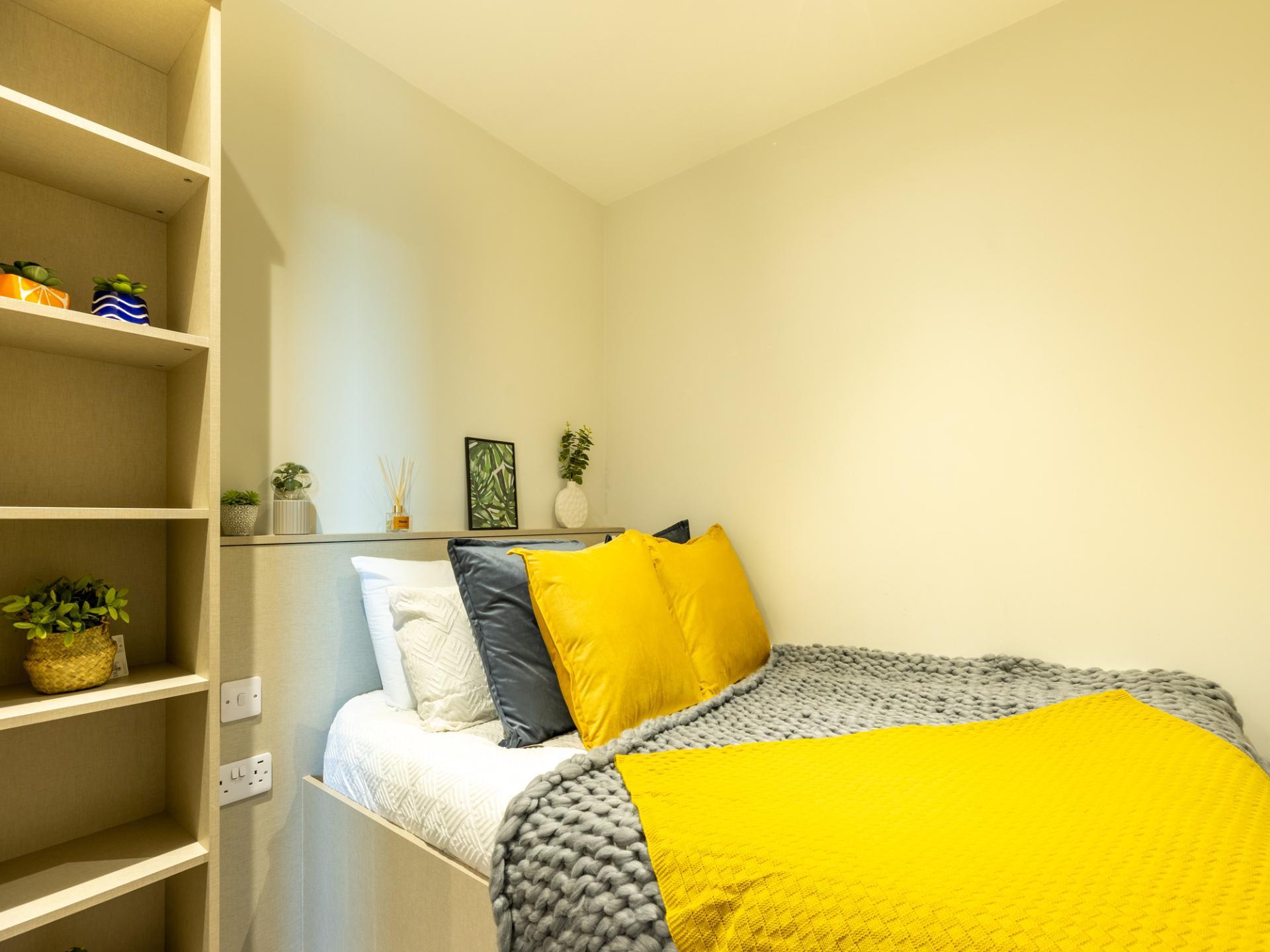 One Bed Suite - 6