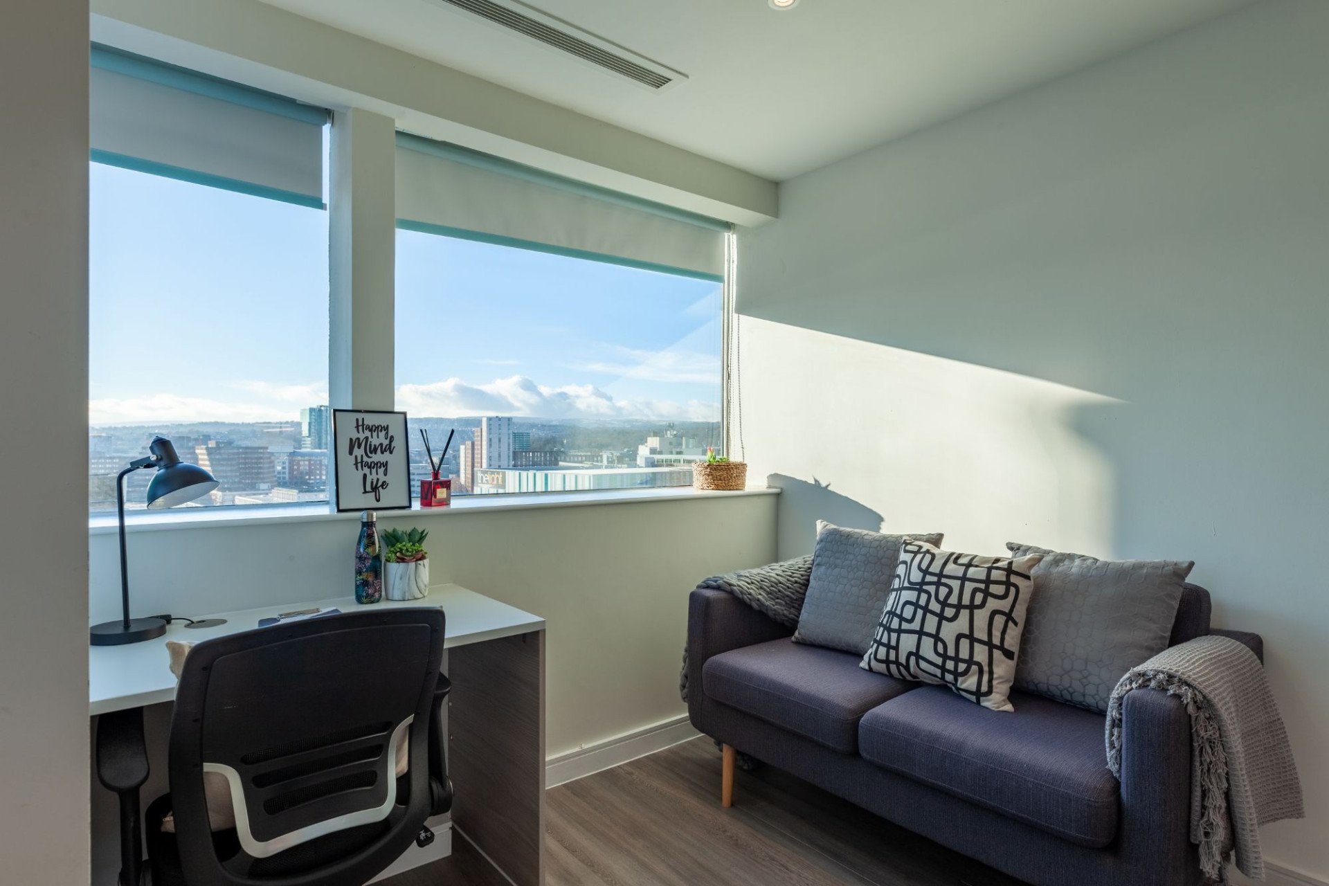  Silver Studio  -  Redvers Tower  - Gallery -  4
