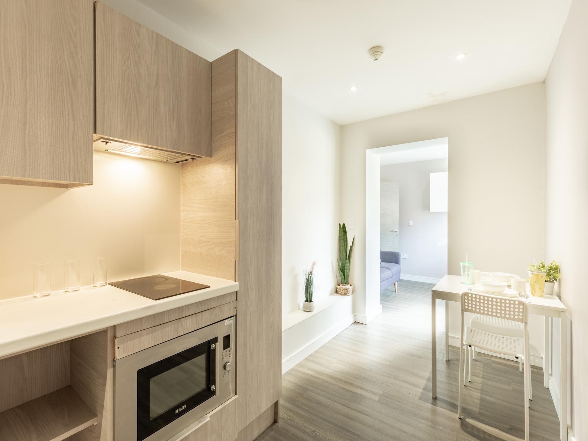 2 Bed Flat - 19