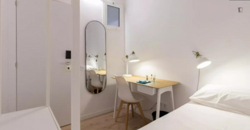 Nice single bedroom