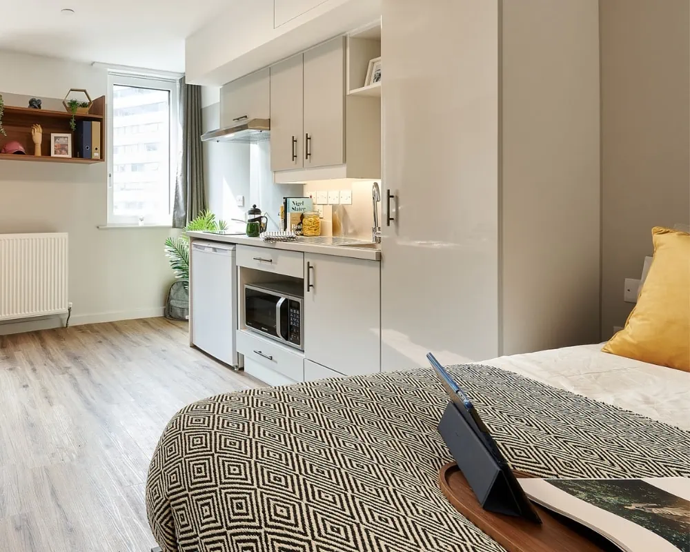 Bronze Plus Studio - The Helix Wembley - Gallery - 5