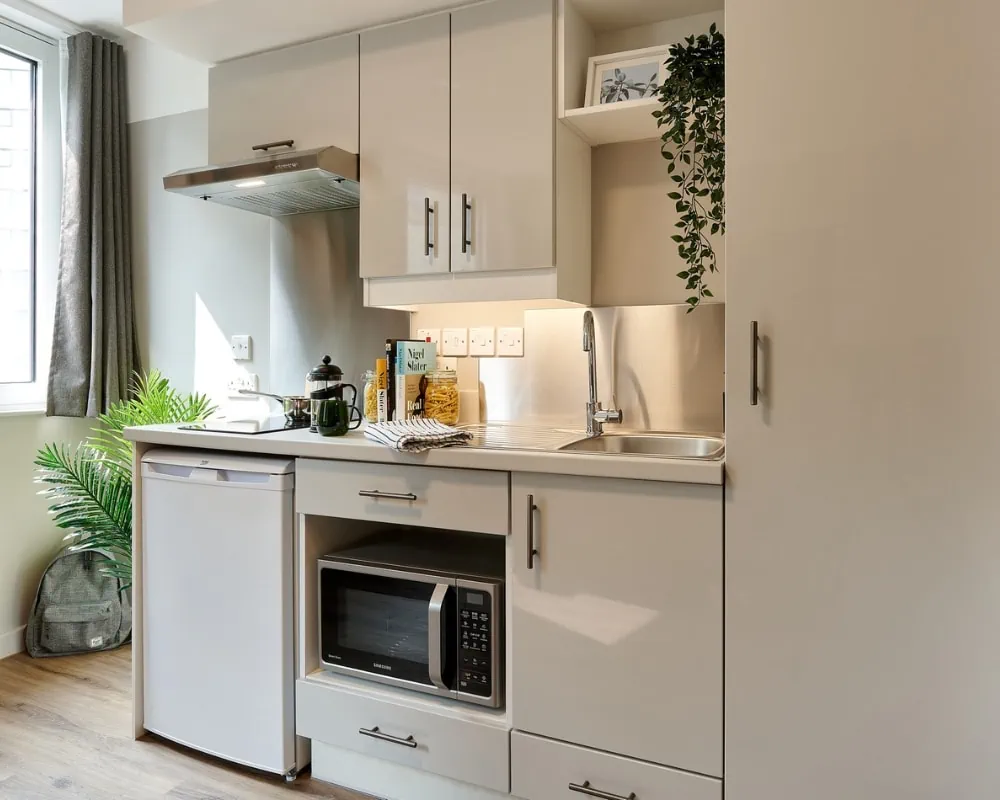  Bronze Plus Studio  -  The Helix Wembley  - Gallery -  2