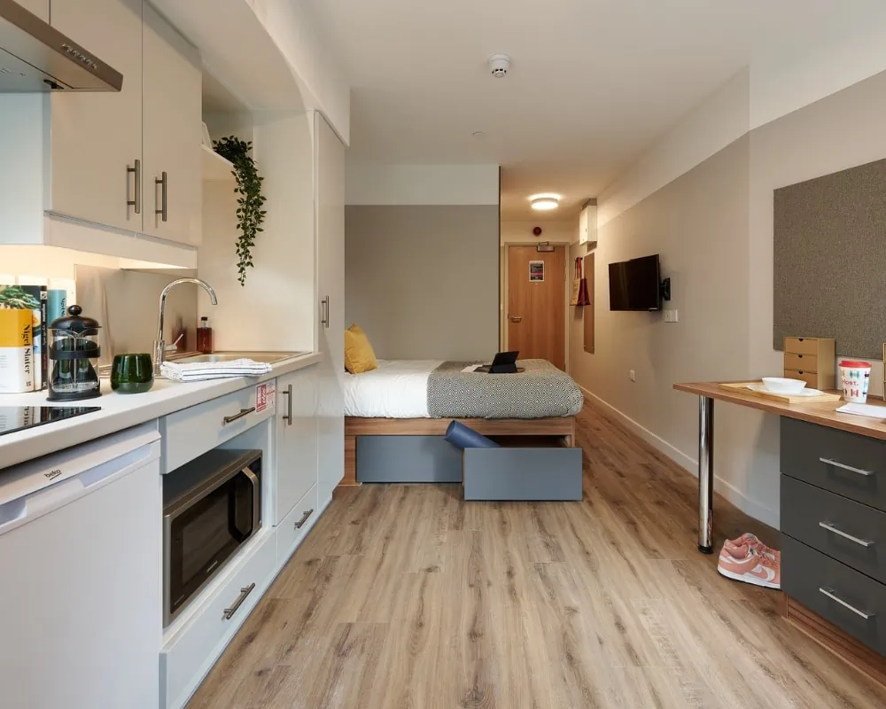 Bronze Plus Studio - The Helix Wembley - Gallery - 3