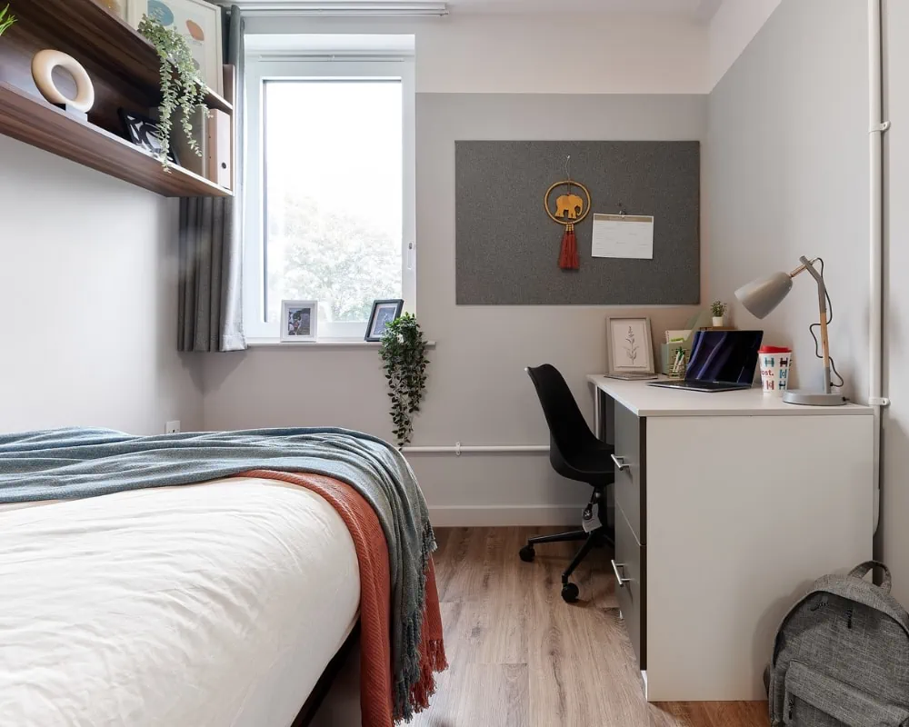  Gold En-Suite  -  The Helix Wembley  - Gallery -  7