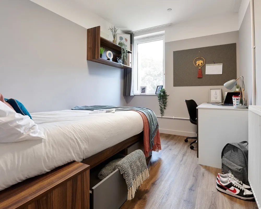  Gold En-Suite  -  The Helix Wembley  - Gallery -  1