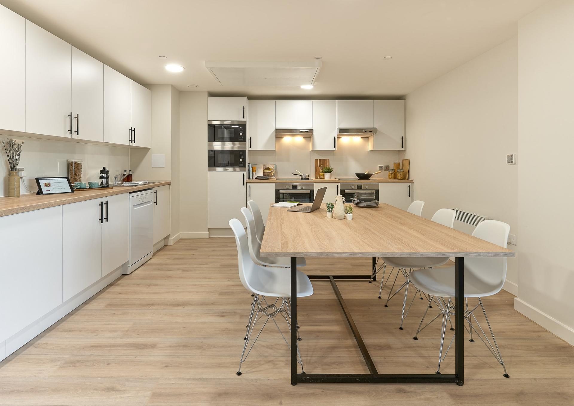 Platinum En-Suite - 10