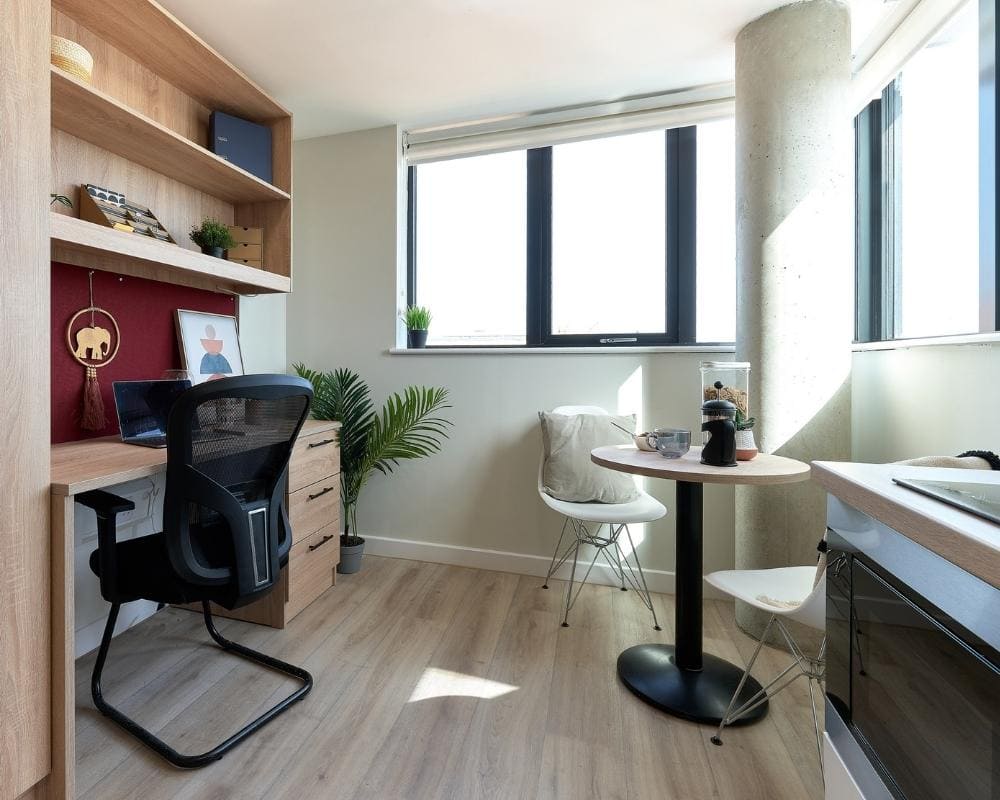  Accessible Platinum Plus Studio  -  Christchurch Road  - Gallery -  6