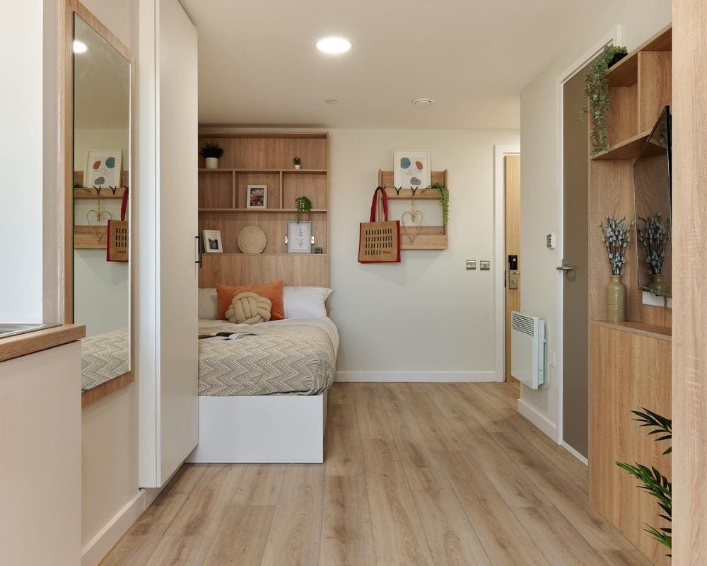  Accessible Platinum Plus Studio  -  Christchurch Road  - Gallery -  1