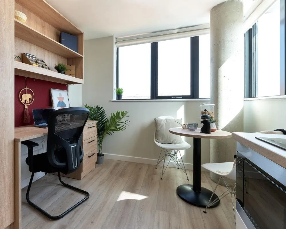  Platinum Balcony Studio  -  Christchurch Road  - Gallery -  6