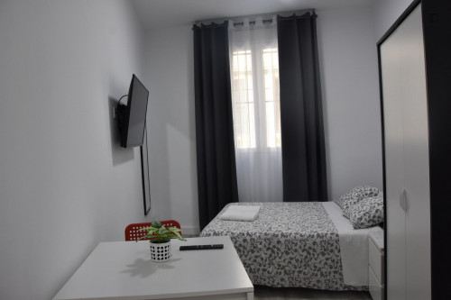Studio near Quevedo metro station