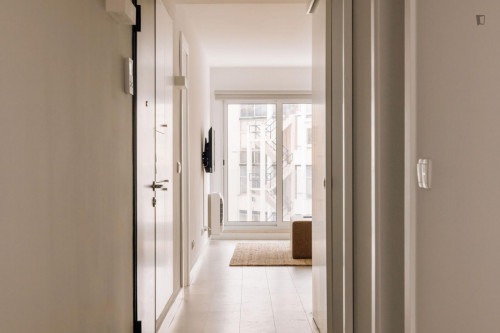 Spacious 3-bedroom apartment in Martim Moniz - Gallery - 13