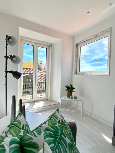 Modern and attractive apartment in Baixa de Lisboa - Gallery - 12