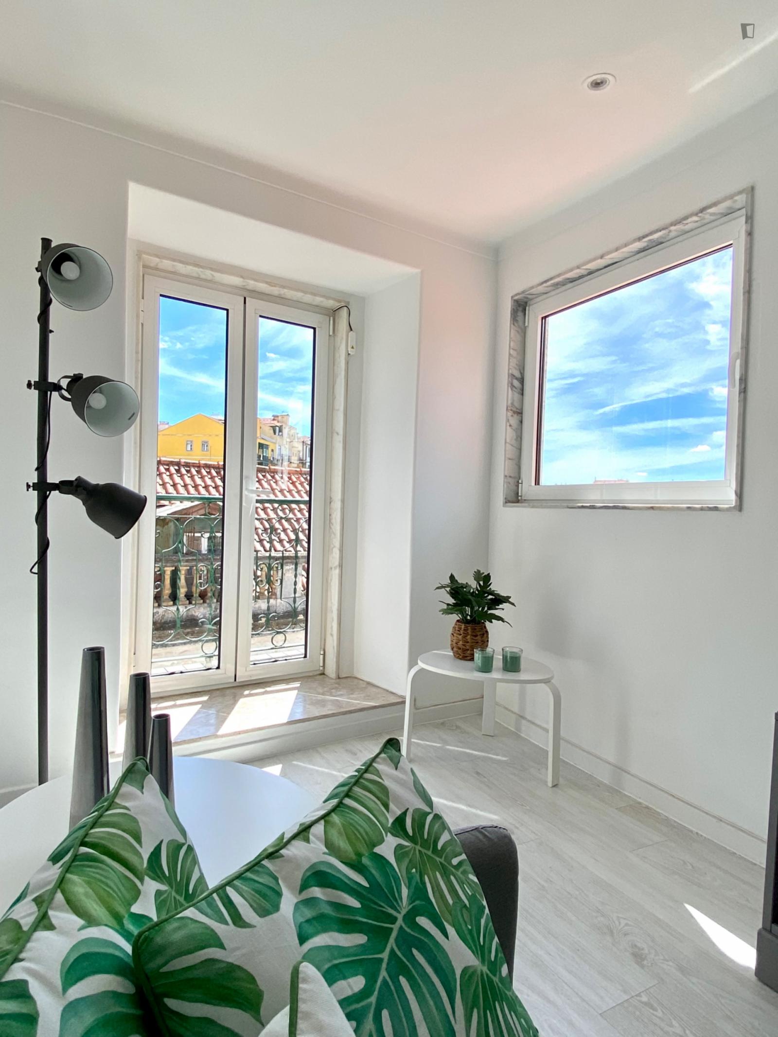 Modern And Attractive Apartment In Baixa De Lisboa - 1