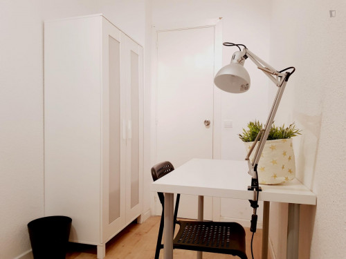 Cosy double bedroom near Sevilla metro station - Gallery - 26