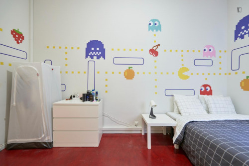 Cute double bedroom not far from the University of Lisbon