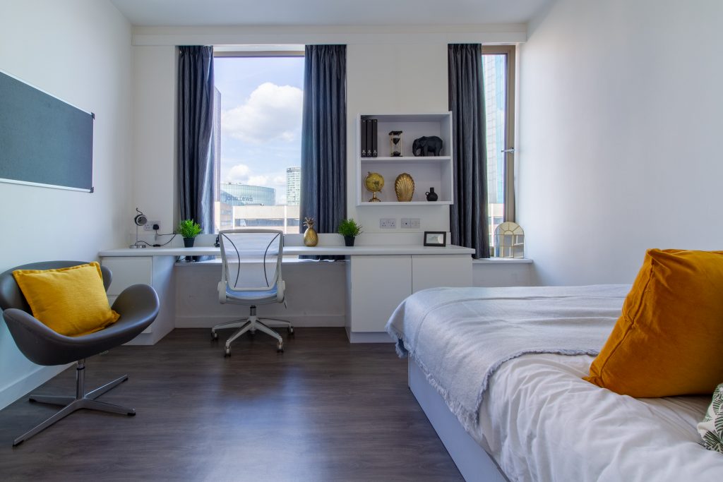  Standard Studio  -  Kensington House  - Gallery -  1