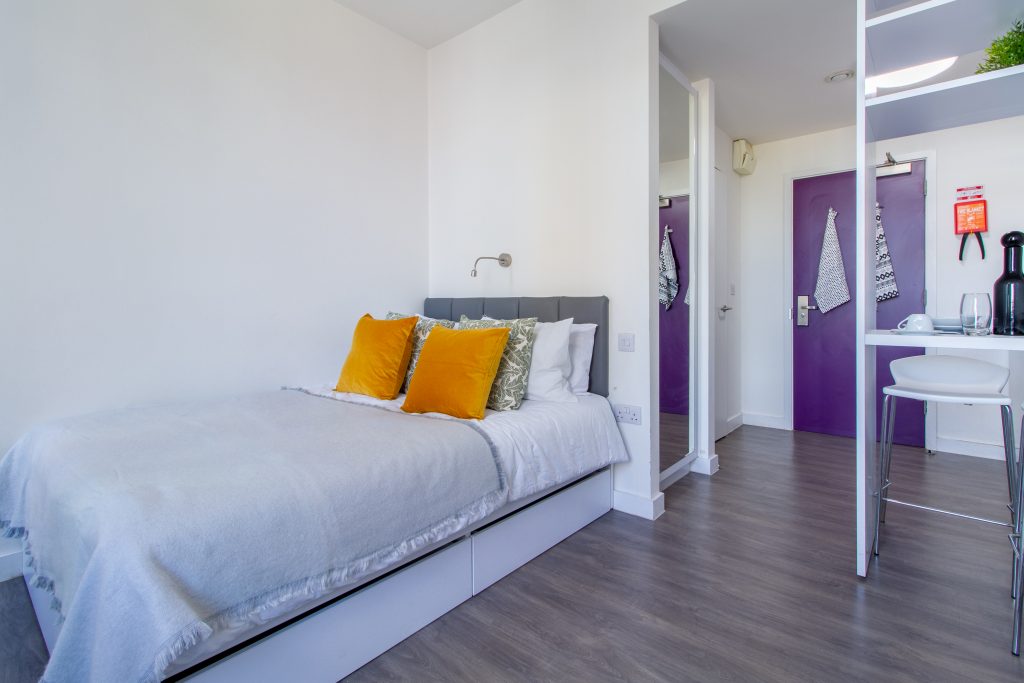 Classic Studio - Kensington House - Gallery - 1