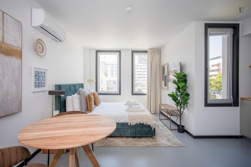 Charming studio close to Igreja da Lapa