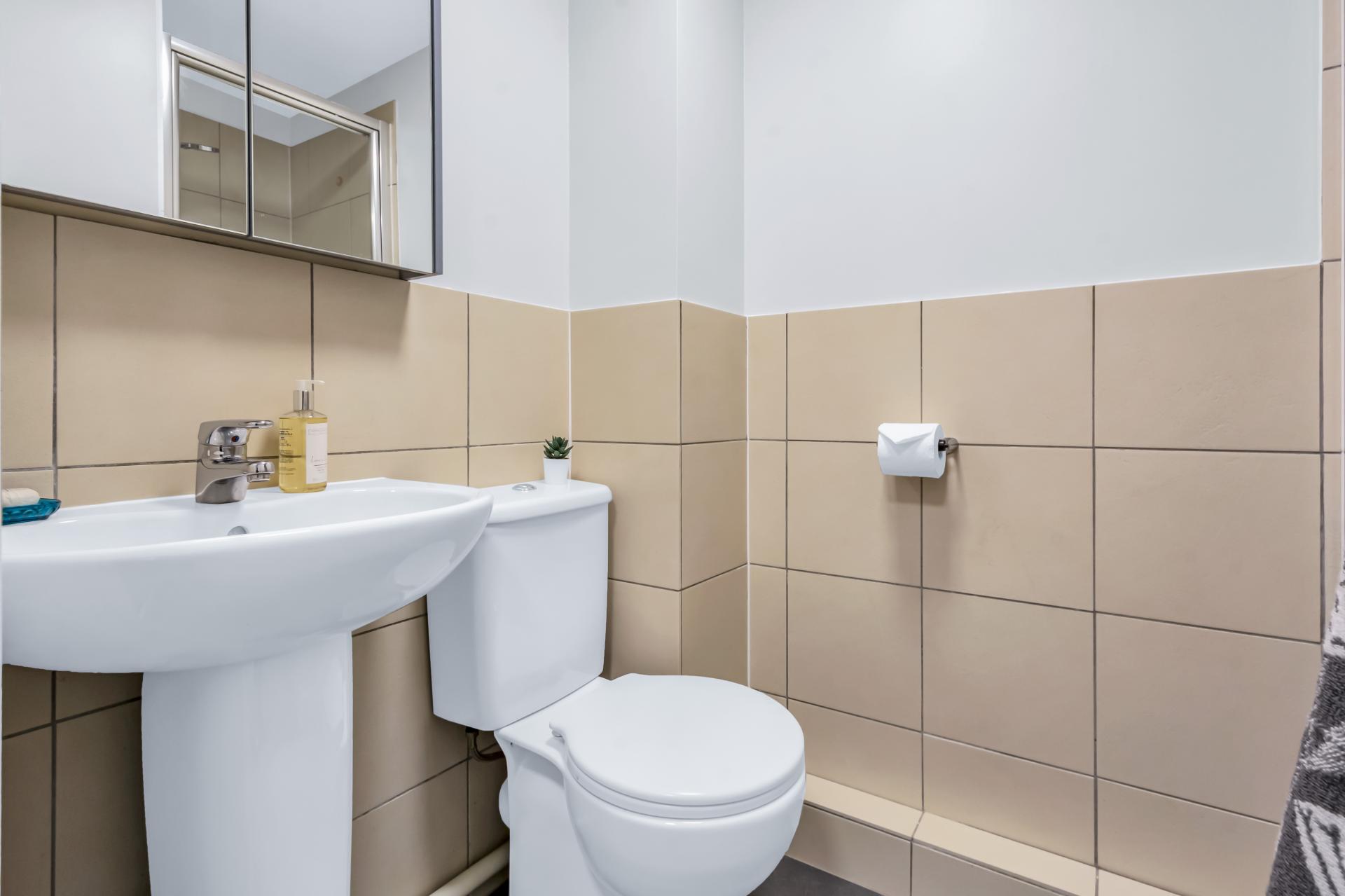  Standard Room  -  The Triangle  - Gallery -  15