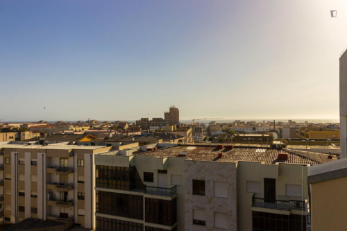 Luxury 2 bedrooms 100m, ocean view, balcony, Povoa city center