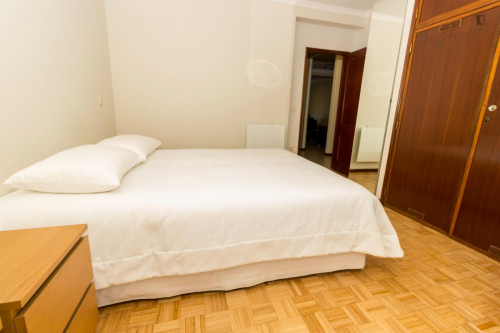 Luxury 2 bedrooms 100m, ocean view, balcony, Povoa city center