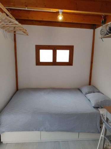 Comfy studio annexed to a main house with garden near Peniche