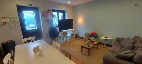 Clean double bedroom wtih private bathroom in a 7-bedroom house near Peniche - Gallery - 42