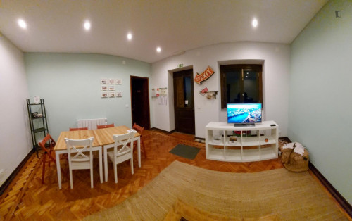 Clean double bedroom wtih private bathroom in a 7-bedroom house near Peniche - Gallery - 40