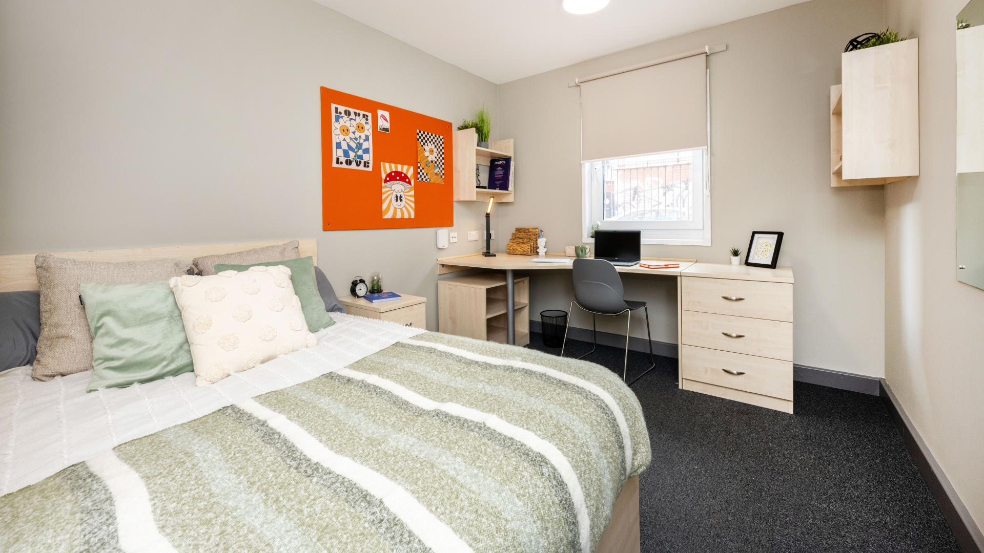 Premium En-Suite - 5