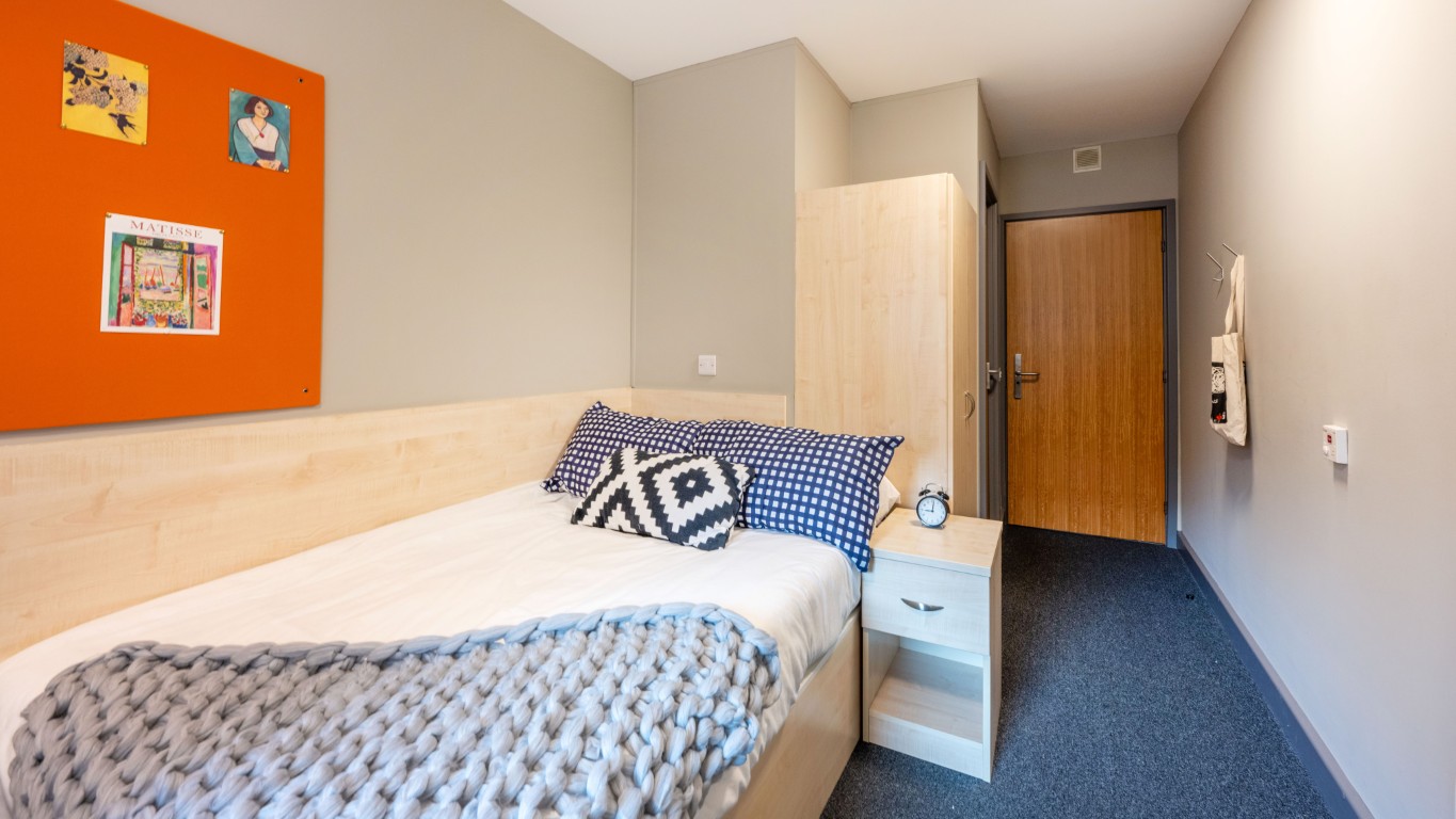  Classic En-Suite  -  The Forge Sheffield  - Gallery -  3