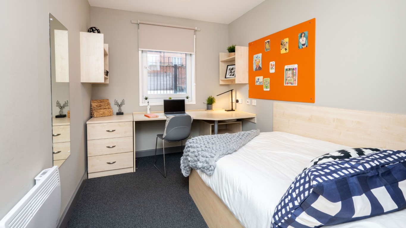  Classic En-Suite  -  The Forge Sheffield  - Gallery -  1