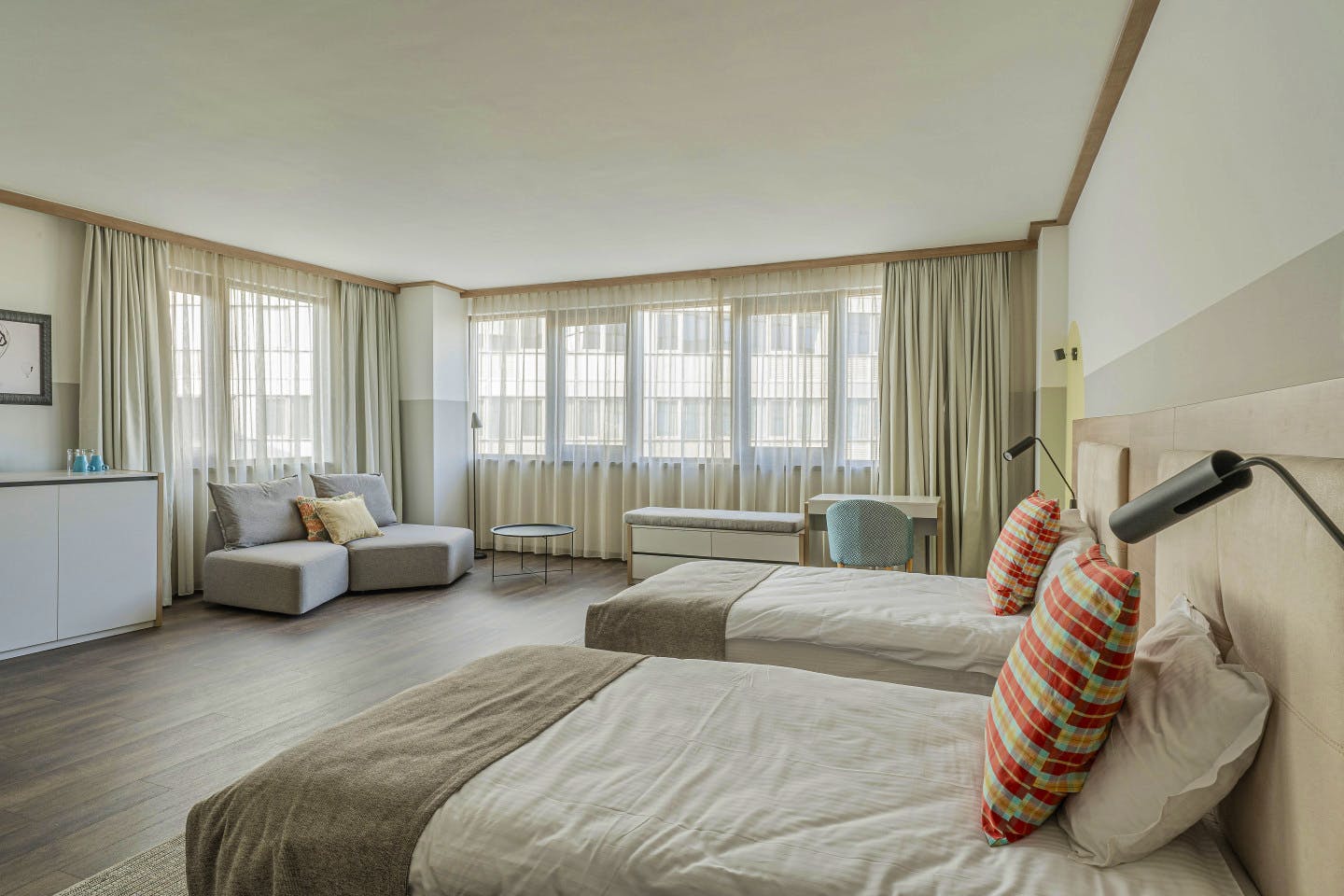 Yurt Room - Twin Bed - Elegant Stylish Complex w/ Terrace + Workareas - Gallery - 8