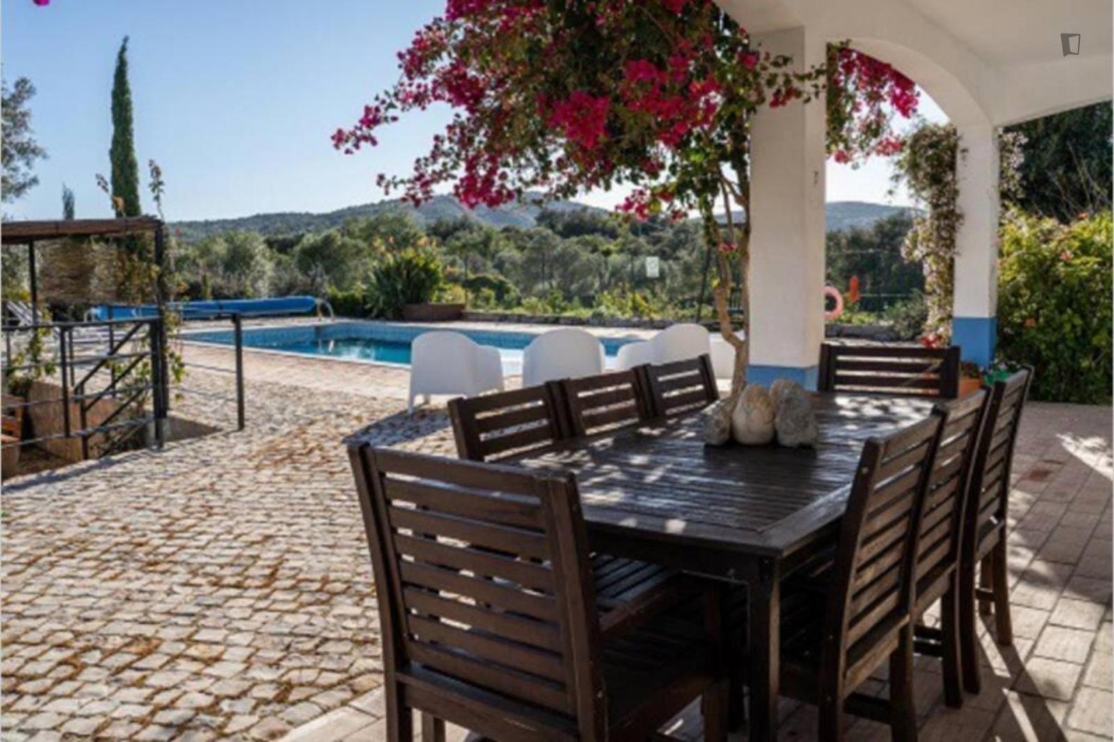  Welcoming 3-Bedroom House, With A Swimming Pool   -  Welcoming 3-bedroom house, with a swimming pool   - Gallery -  1