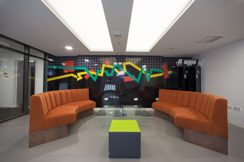 Primus Place