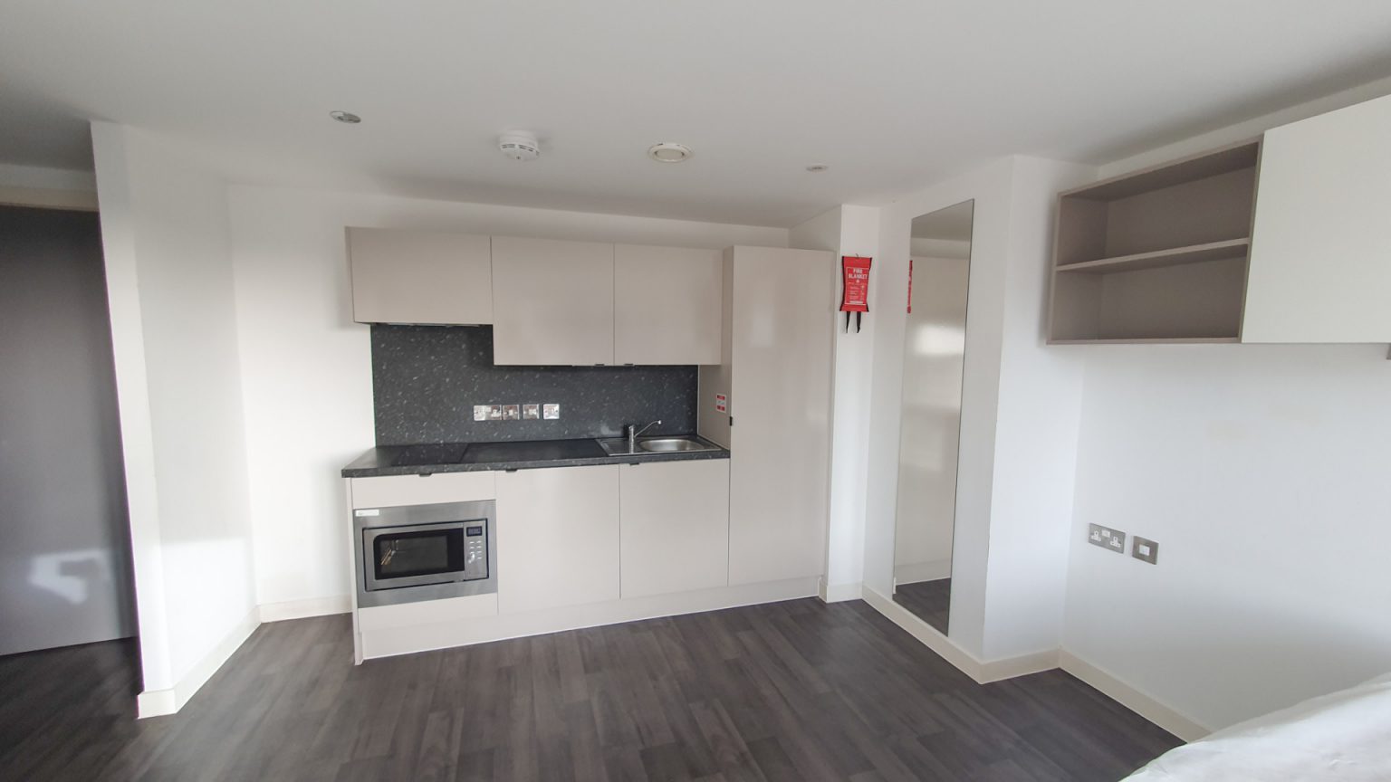  Premium (Access) Studio  -  Primus Place  - Gallery -  2