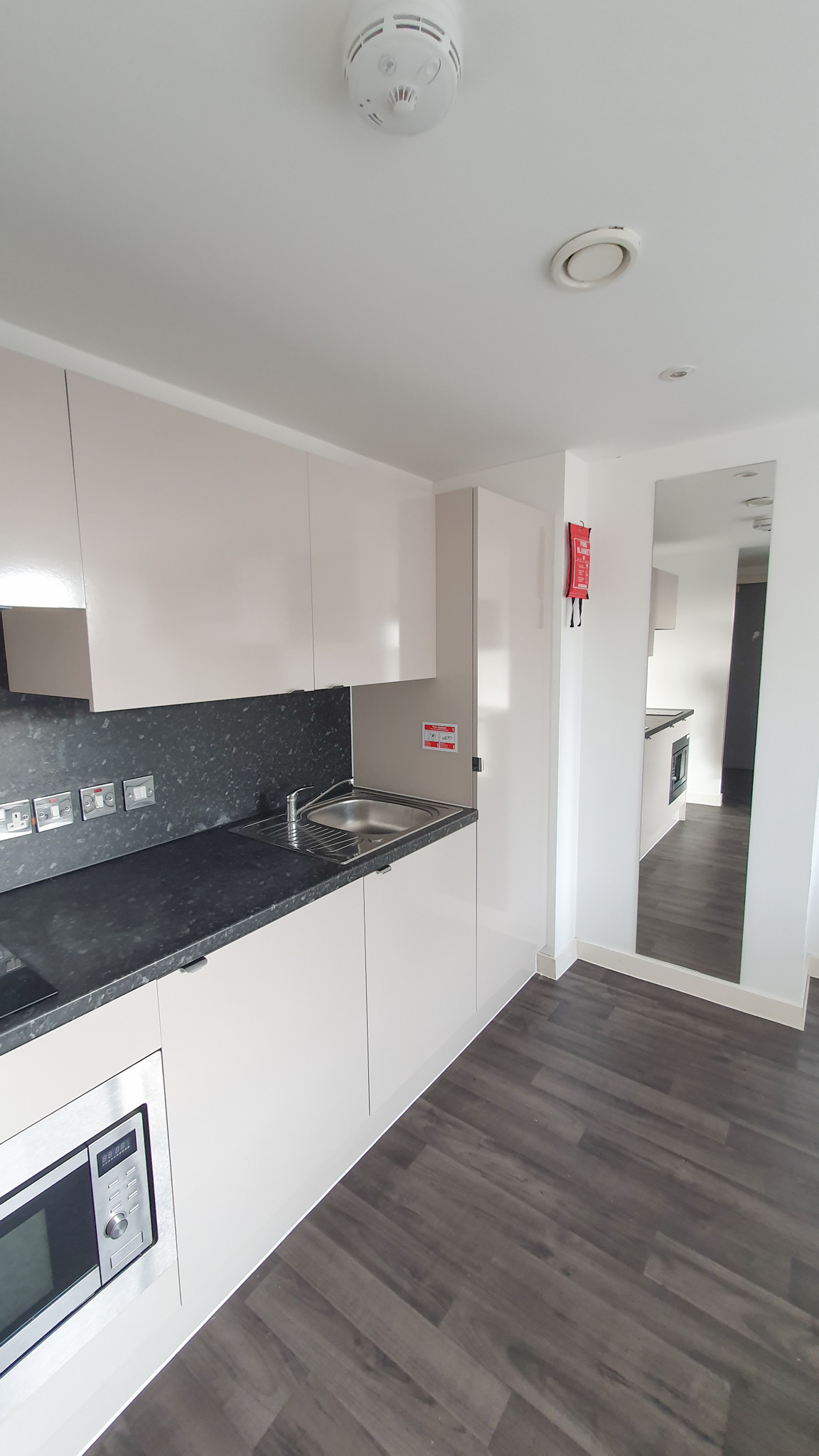  Premium Studio (Access)  -  Primus Place  - Gallery -  7