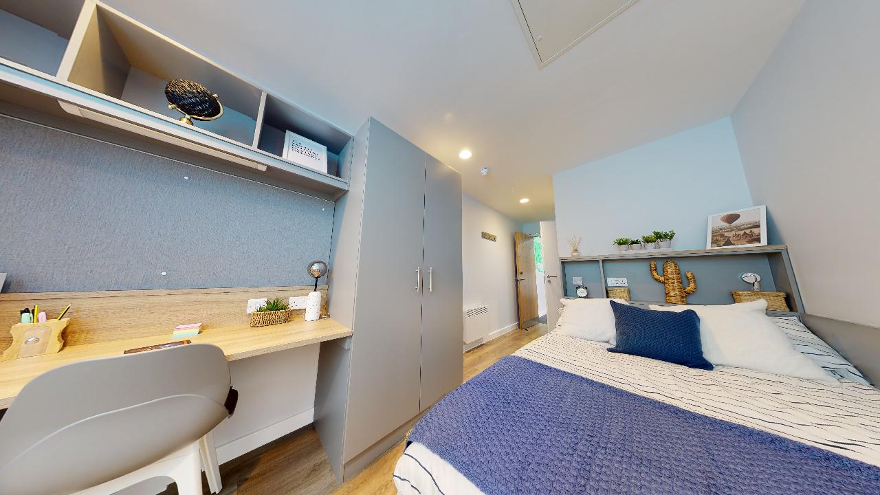 Gold En-Suite - iQ Nelson Court - Gallery - 1