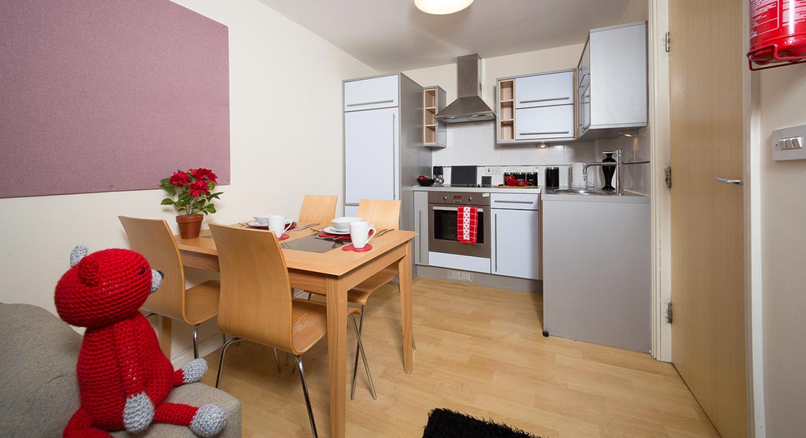  Ultimate En-Suite  -  Q3 Apartments  - Gallery -  5
