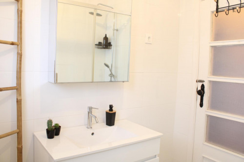 Attractive 2-bedroom apartment in Penedo da Saudade - Gallery - 17