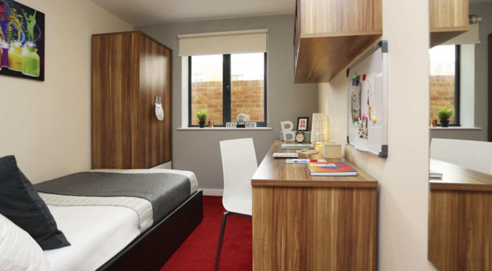 Neat Double Ensuite Bedroom In A Residence Not Far From Canterbury Christ Church University - Neat double ensuite bedroom in a residence not far from Canterbury Christ Church University - Gallery - 1