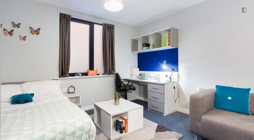 Cool double ensuite bedroom in a residence close to UCLan   - Gallery -  5
